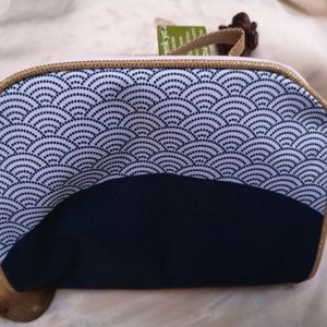 Cosmetics bag